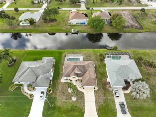 Bella Vista - Private Villa With Heated Pool - Sleeps 6