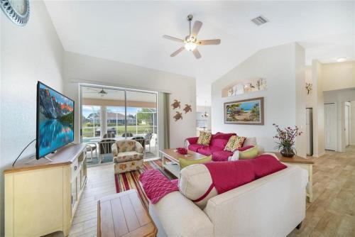 Bella Vista - Private Villa With Heated Pool - Sleeps 6