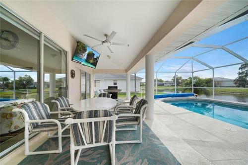 Bella Vista - Private Villa With Heated Pool - Sleeps 6