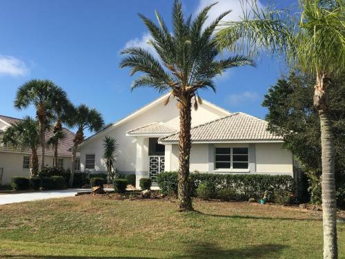 Tropical Cape Haze - Private Villa With Heated Pool - Sleeps 6