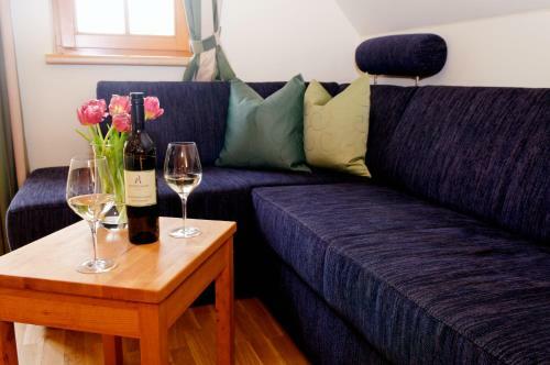 Hotel Weingut Winzerzimmer Rothsch�dl