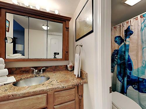 Apartamento Regency Towers #308 West