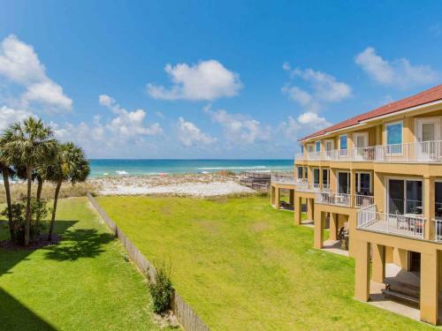 Apartamento Regency Towers #308 West