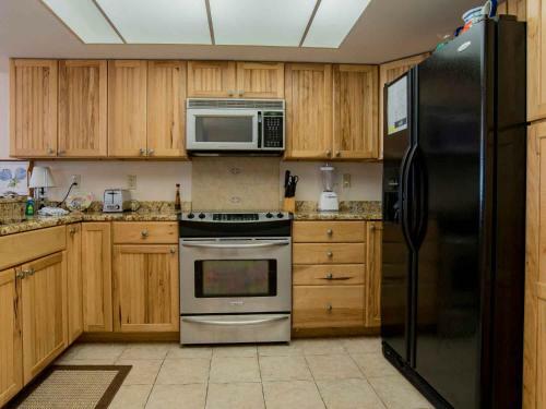 Apartamento Regency Towers #308 West