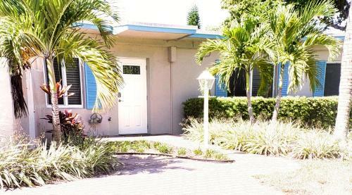 Blue Green Hidden Gem - Sweet&relaxing 2 Bed With Pool