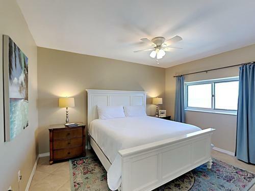 Apartamento Emerald Isle #1601