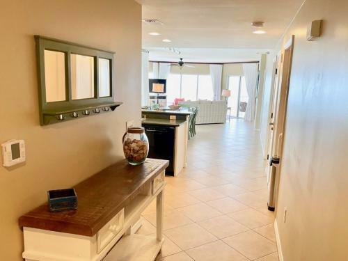 Apartamento Emerald Isle #1601