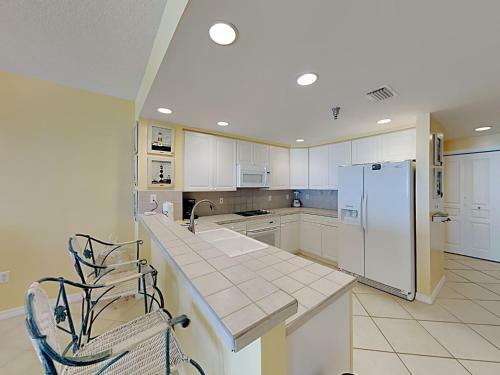 Apartamento Emerald Isle #1106