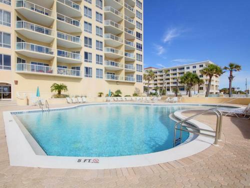 Apartamento Emerald Isle #1106