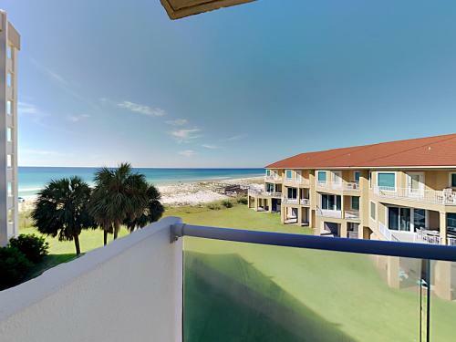 Apartamento Regency Towers #407 West
