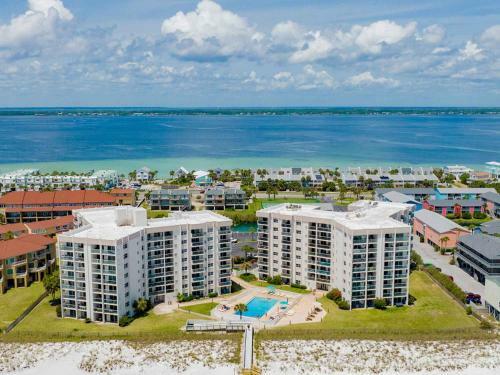 Apartamento Regency Towers #407 West