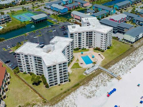 Apartamento Regency Towers #704 West