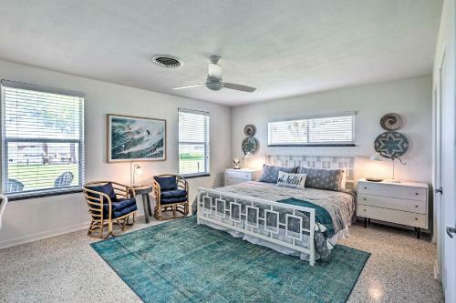 Lakefront Tavares Home With Sunroom And Boat Dock