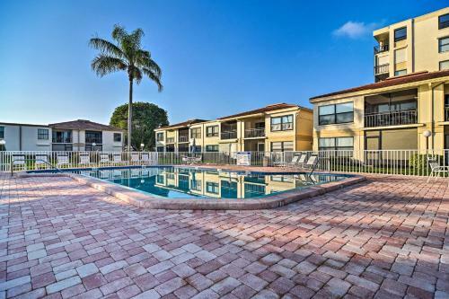 Apartamento Isla Del Sol Condo About 2 Mi To St Pete Beach!