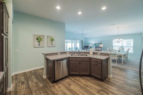 The Villages - Penney Lane 5783