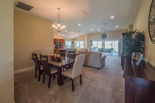 The Villages - Hensley Avenue 5829
