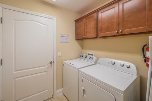The Villages - Hensley Avenue 5829