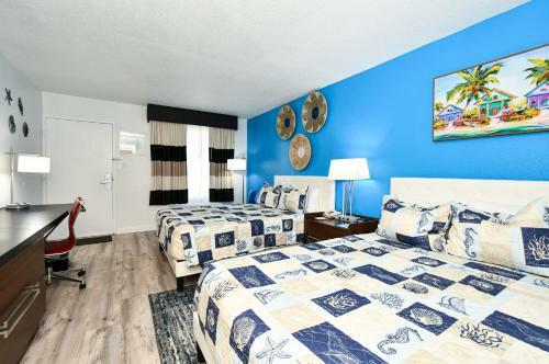 Apartamento Ramada 614 - All-new, Huge Pool, Tiki Bar!