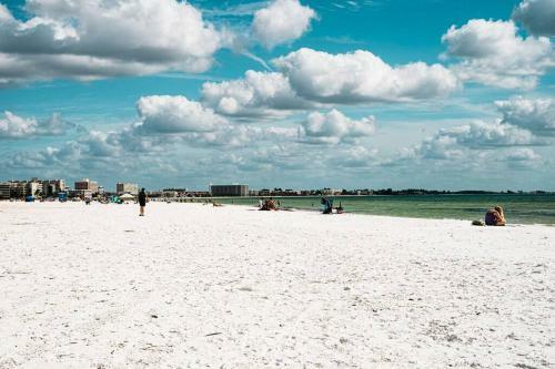 Apartamento Cosmopolitan Suite, Centrally Located To Downtown And The Beach.