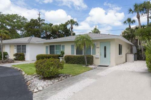 Siesta Villa Coralline - Charming Beach Villa On Siesta Key