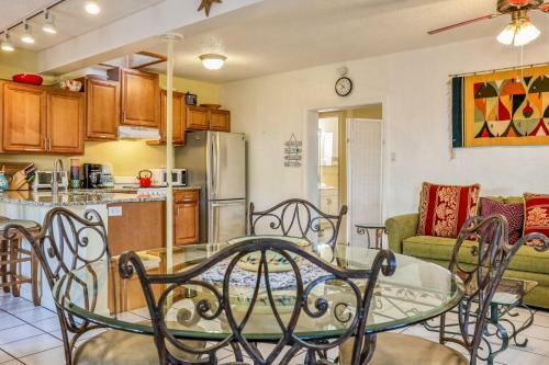 Commonwealth Casas