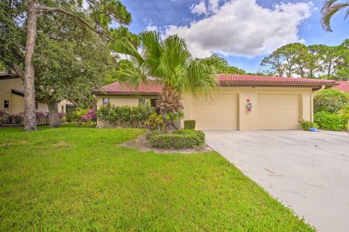 Sunny Sarasota Villa With Lanai Less Than 5 Mi To Beach