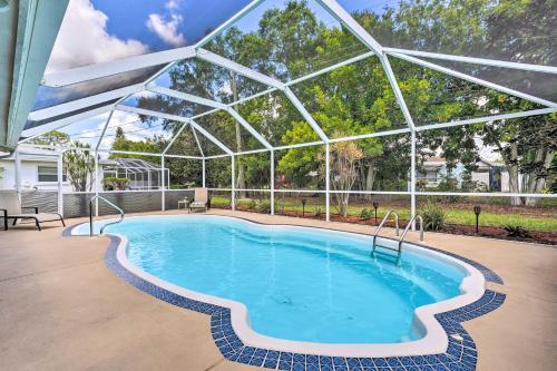 Sunny Sarasota Home 4 Mi To Siesta Key Beach