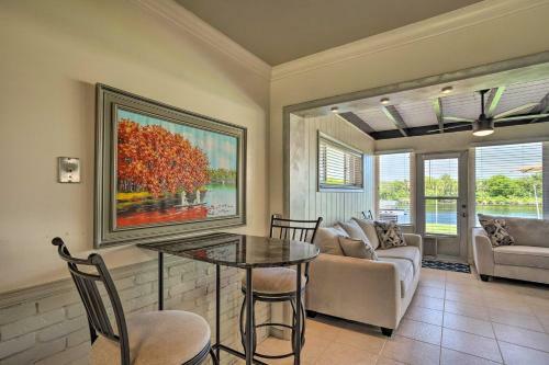 West Palm Beach Waterfront Oasis With Hot Tub!