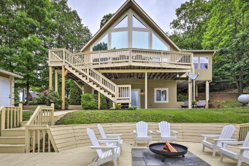 Huge Blairsville Cabin Game Room And Mtn View!
