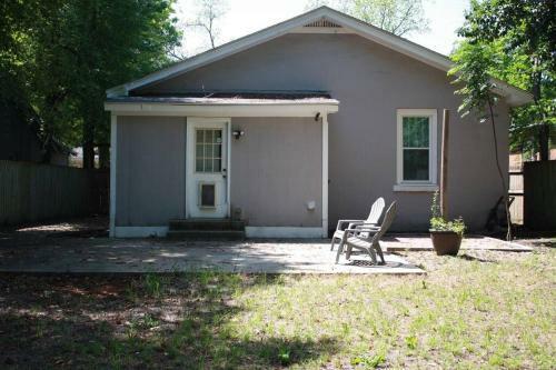 3br Private Oasis W/fenced Backyard - Sleeps 10