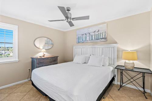 Beachwood Villas F-4