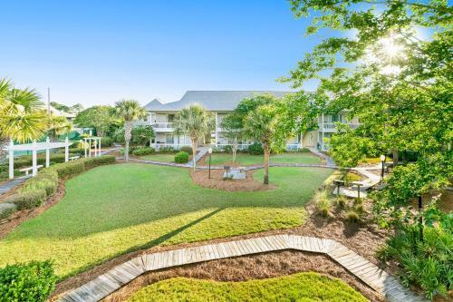 Beachwood Villas F-4