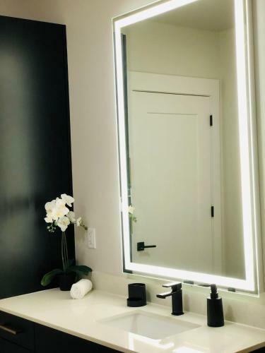 Apartamento Mazuma Suites Midtown Skyview Condo
