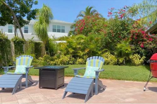 Quiet Oasis In Ideal Location-private Pool &arcade