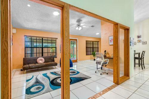Spacious Space To Make Memories @ Beach City