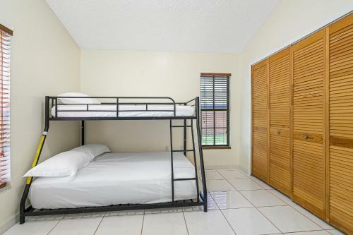 Spacious Space To Make Memories @ Beach City