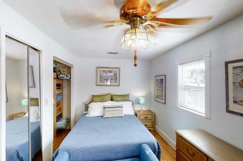 Crescent Beach Cottage