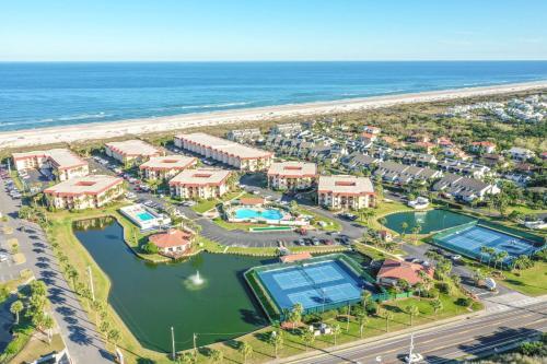 St Aug Ocean And Racquet II