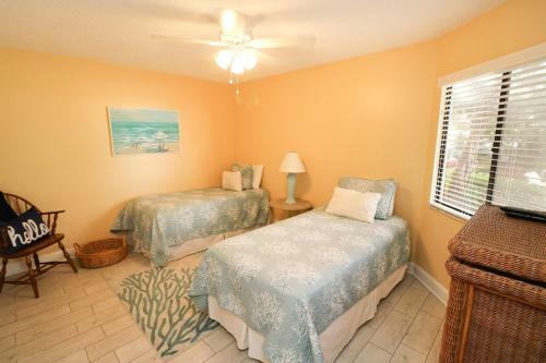 Ocean Village Club K11