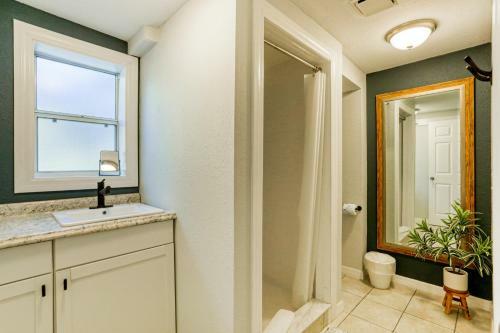 Lorenzo Household