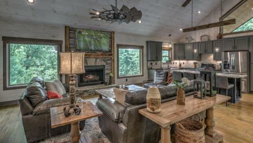 Bert's Hideaway By Escape To Blue Ridge