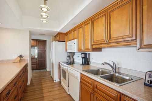 Sand Dunes 105a Beachfront Gem, Breathtaking Views Of The Gulf