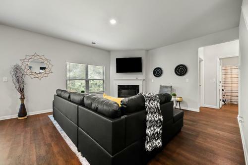 Atlanta 6 Bedroom With Indoor Open Space And Pool Table