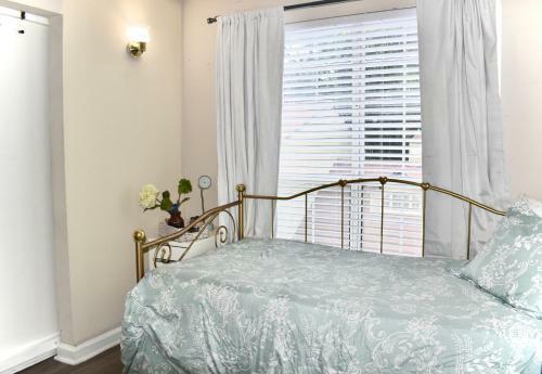 2 Bedrooms, Great Location With Pool!