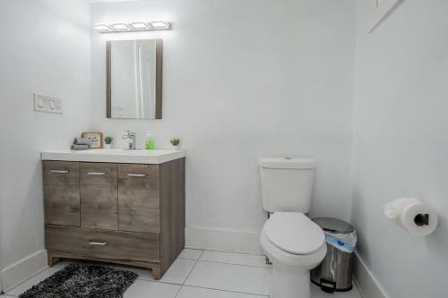 Restful Bungalow Patio Free Parking 3 Miles Dt