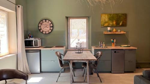 Apartamento G�te De Charme Dans La Villa Imagine