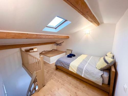 Apartamento T2 Avec Terrasse Arbor�e Proche Lourmarin
