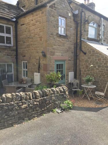 Carr?s Cottage Eyam Peak District,