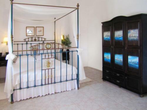Porto Scoutari Romantic Hotel