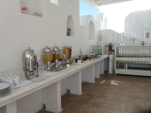 Porto Scoutari Romantic Hotel